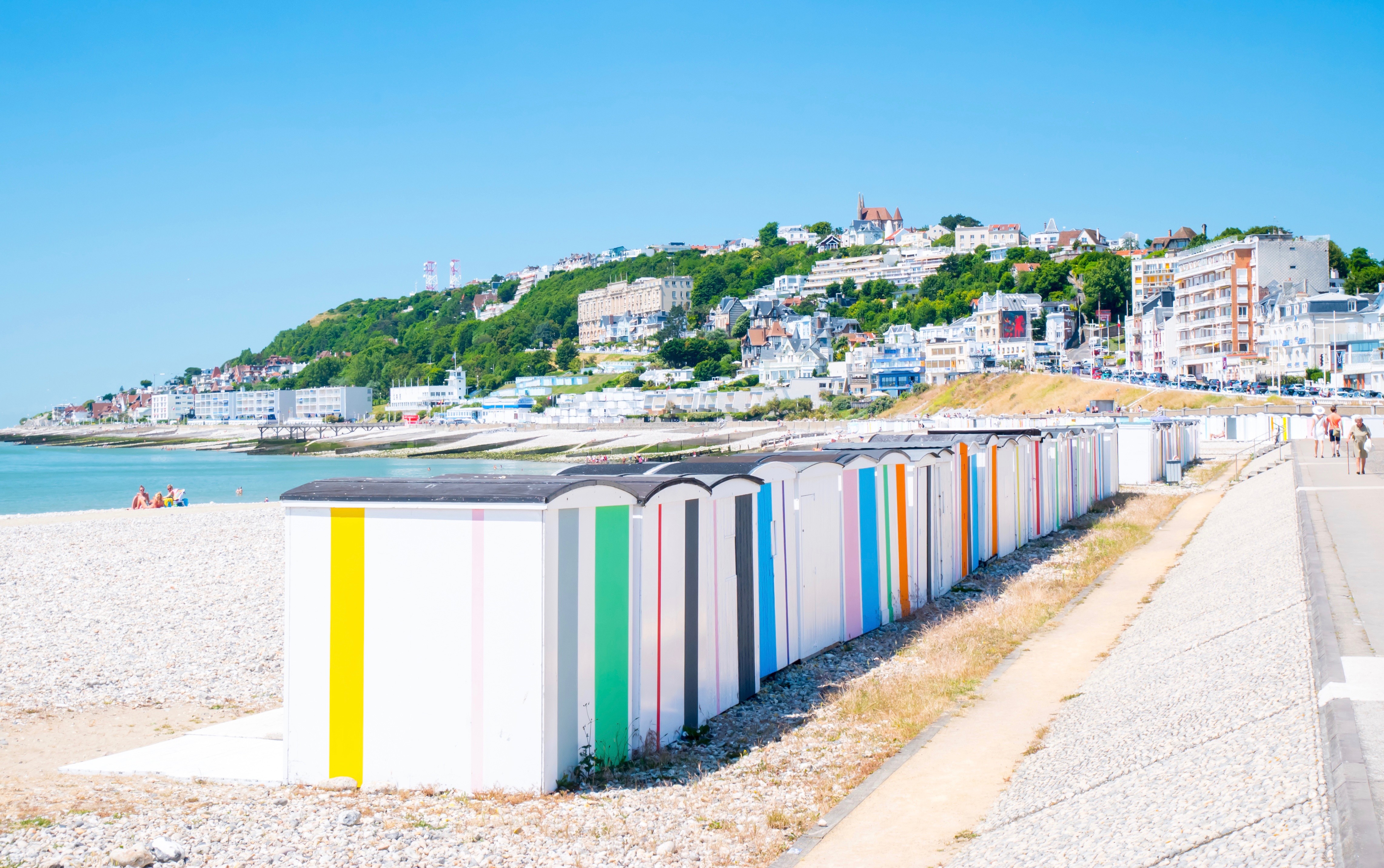 cabane-de-plage.jpeg